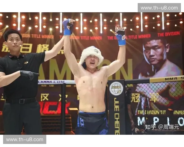 笼斗之王还是拳台诗人？格斗vs拳击：哪一种才是你灵魂的终极出口？